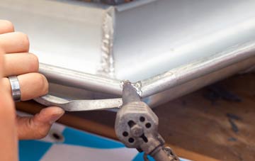 disadvantages of Pwll Y Glaw lead roofing